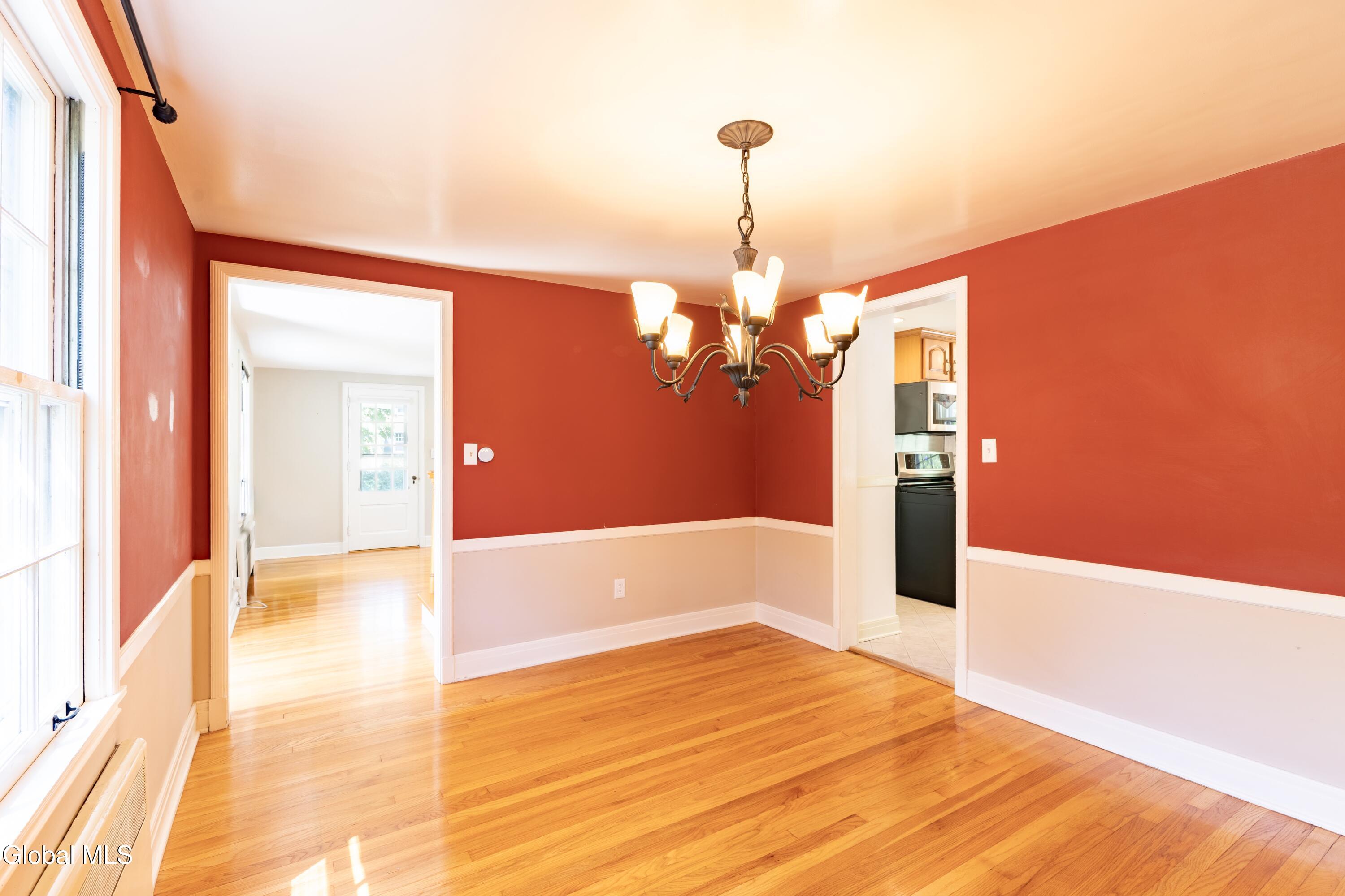 28 Douglas Road Delmar NY 12054