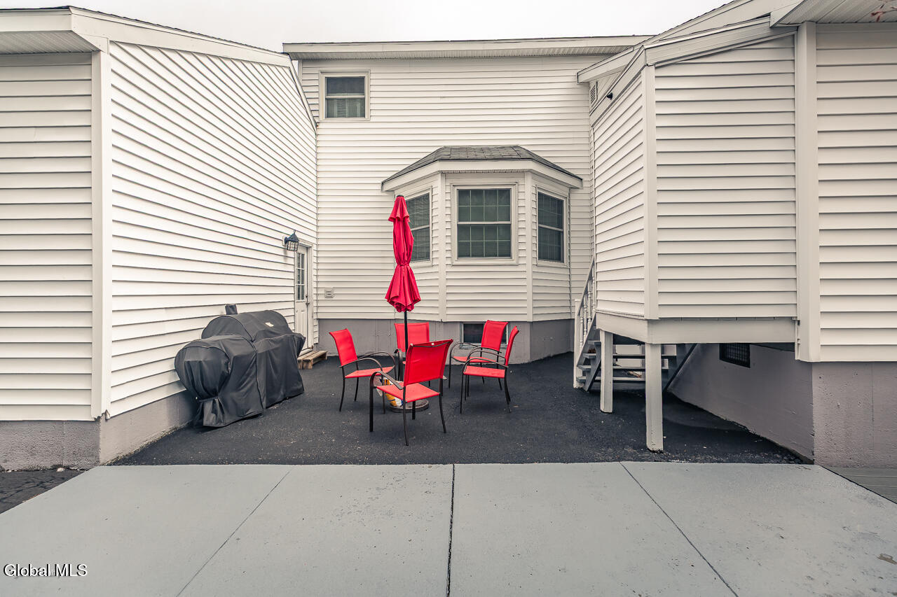 26 Columbia Street Amsterdam NY 12010