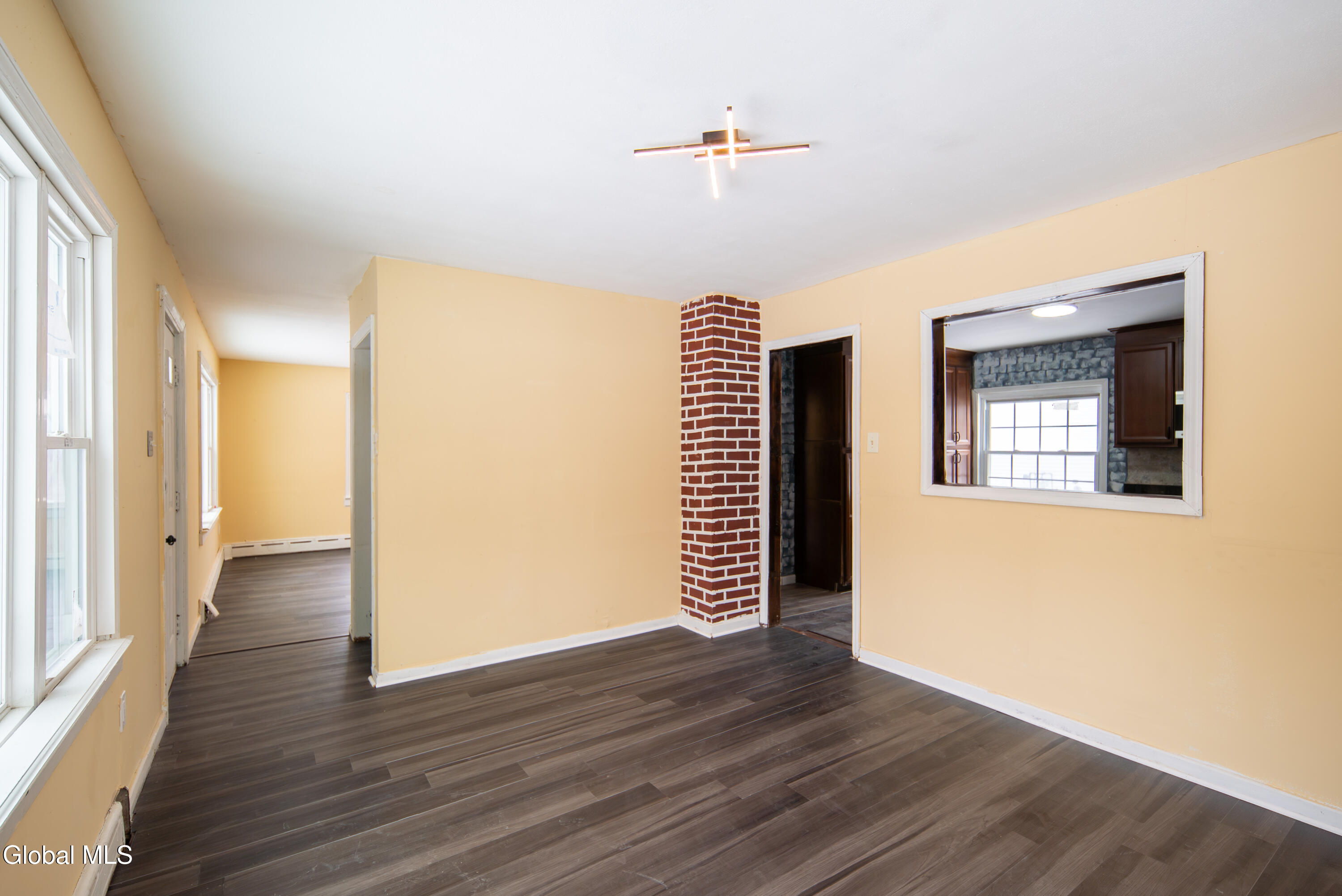 35 Conliss Avenue Albany NY 12047