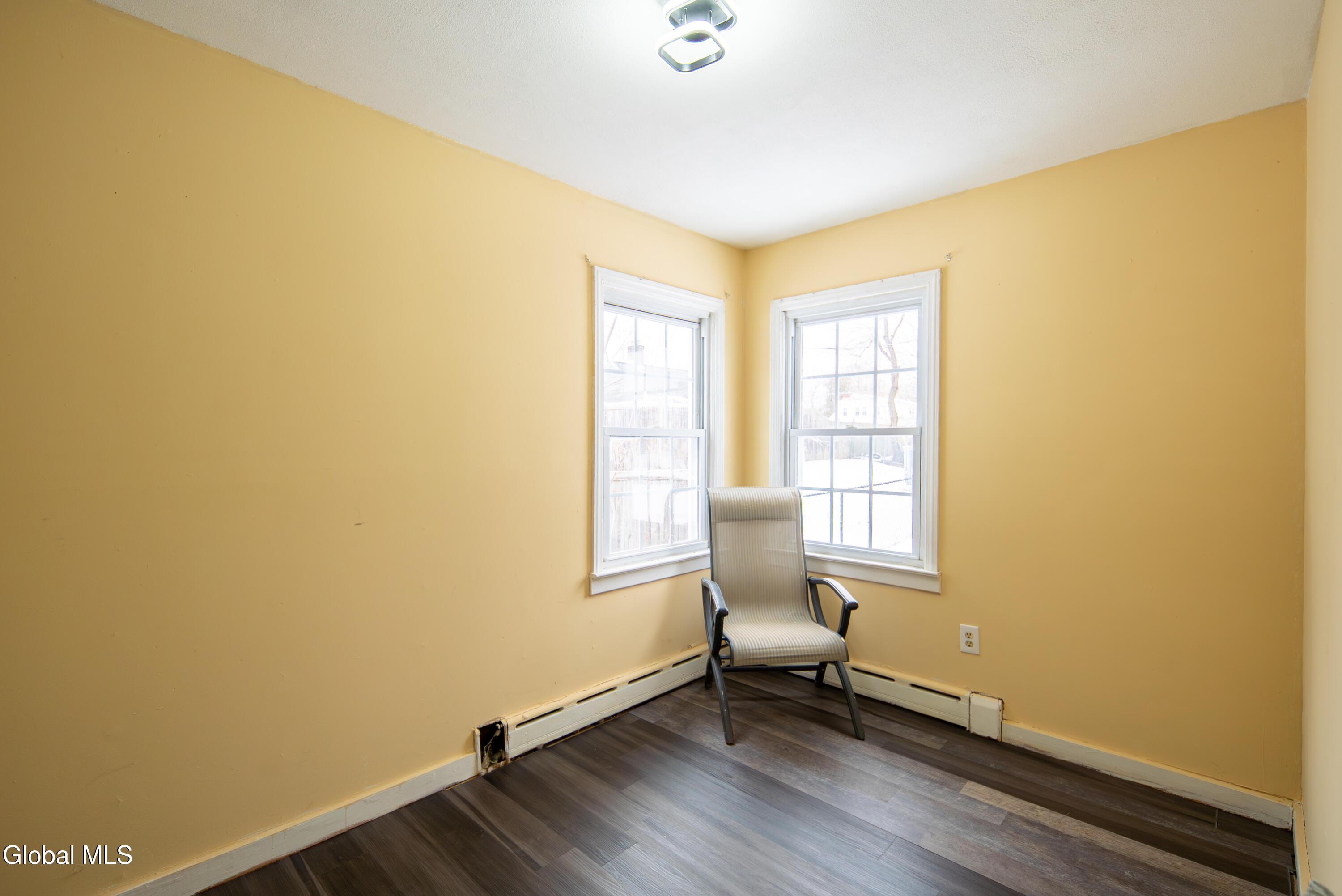35 Conliss Avenue Albany NY 12047