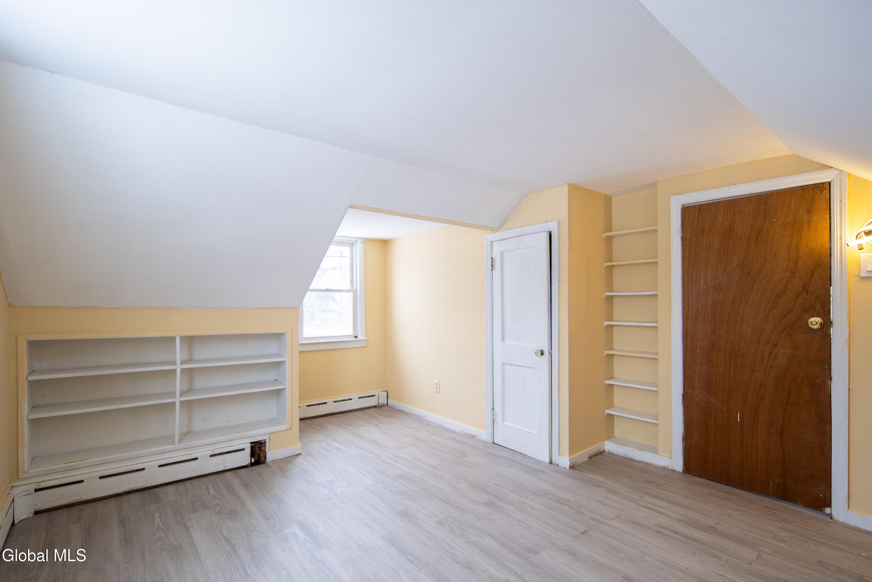 35 Conliss Avenue Albany NY 12047