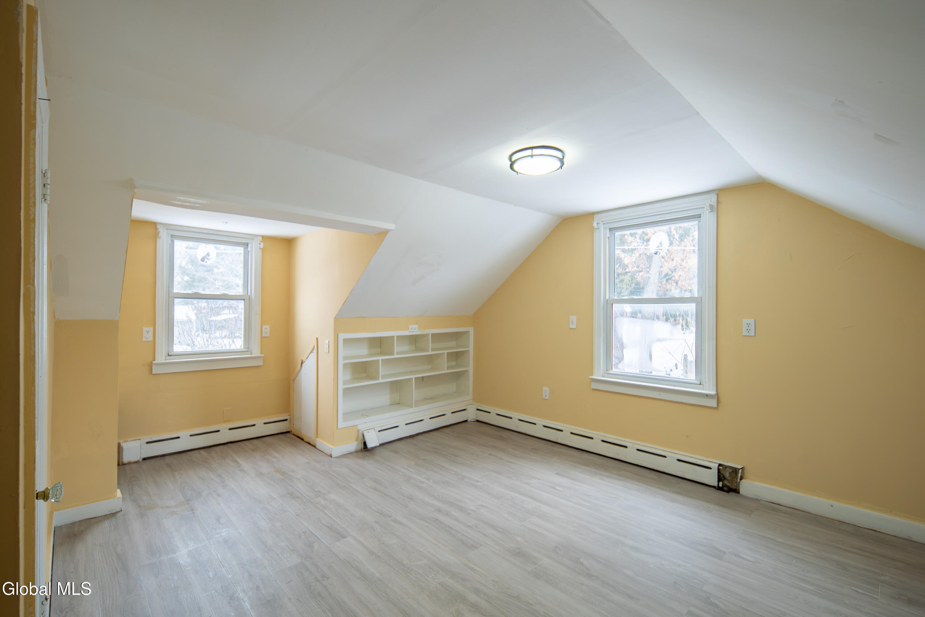 35 Conliss Avenue Albany NY 12047