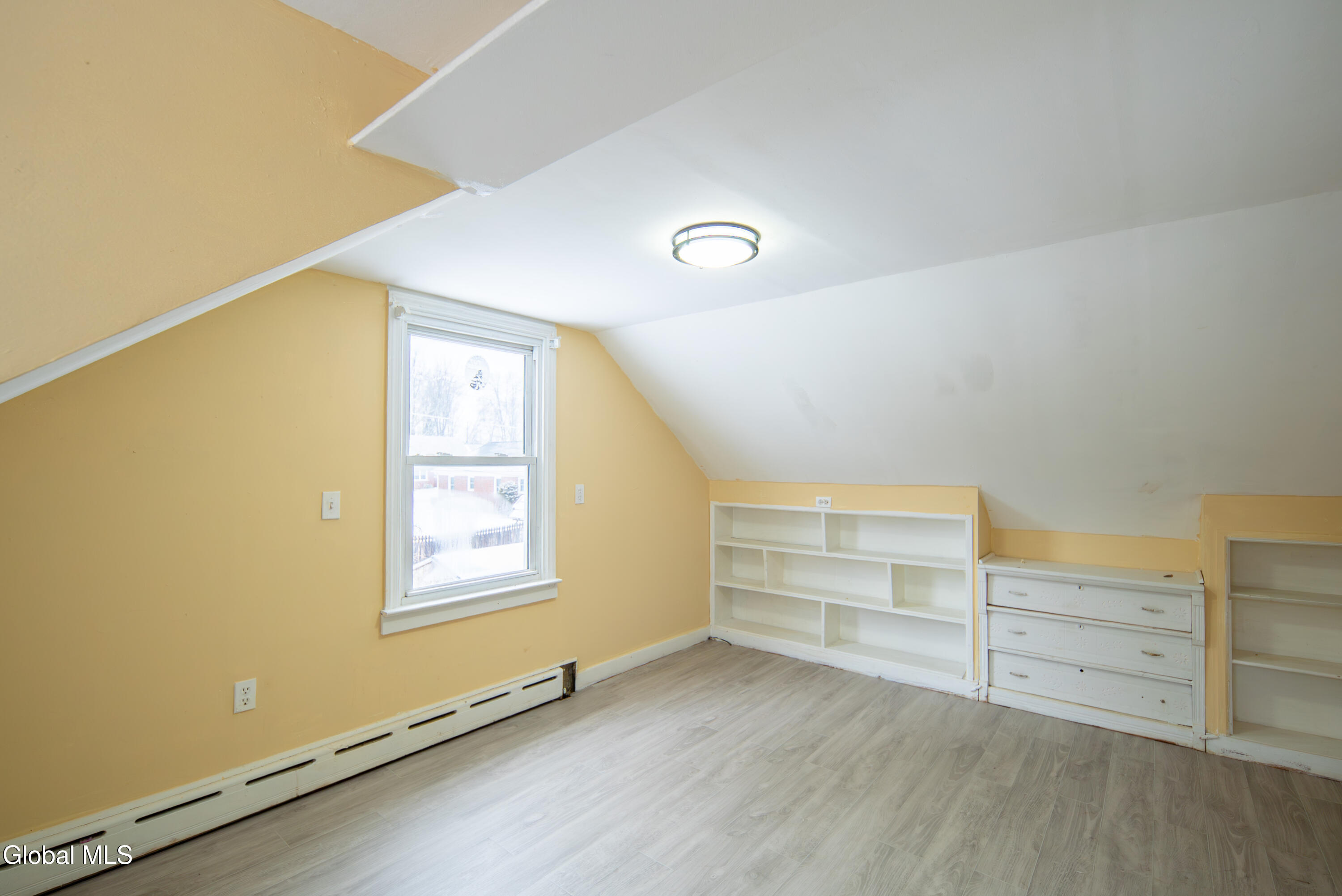 35 Conliss Avenue Albany NY 12047