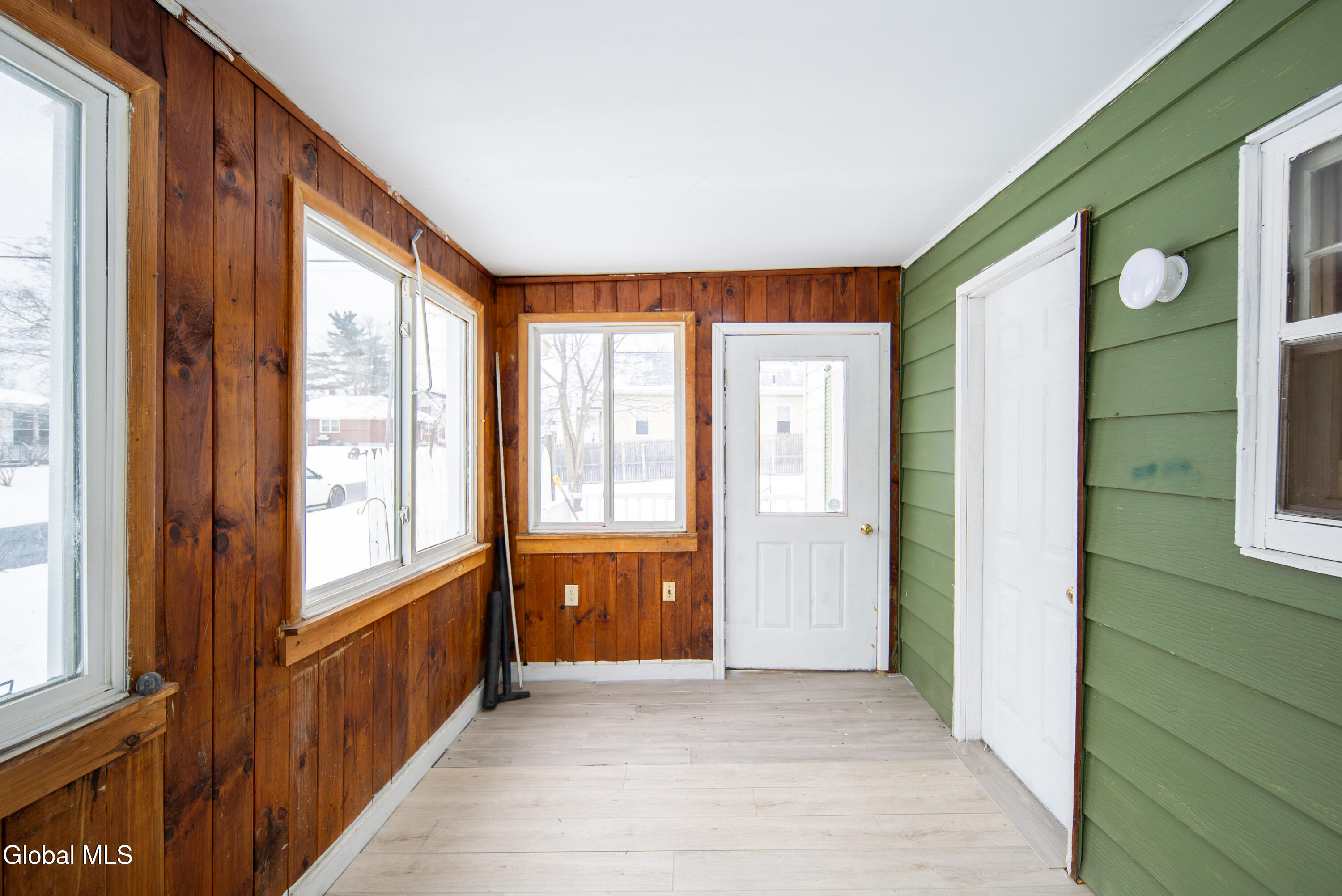 35 Conliss Avenue Albany NY 12047