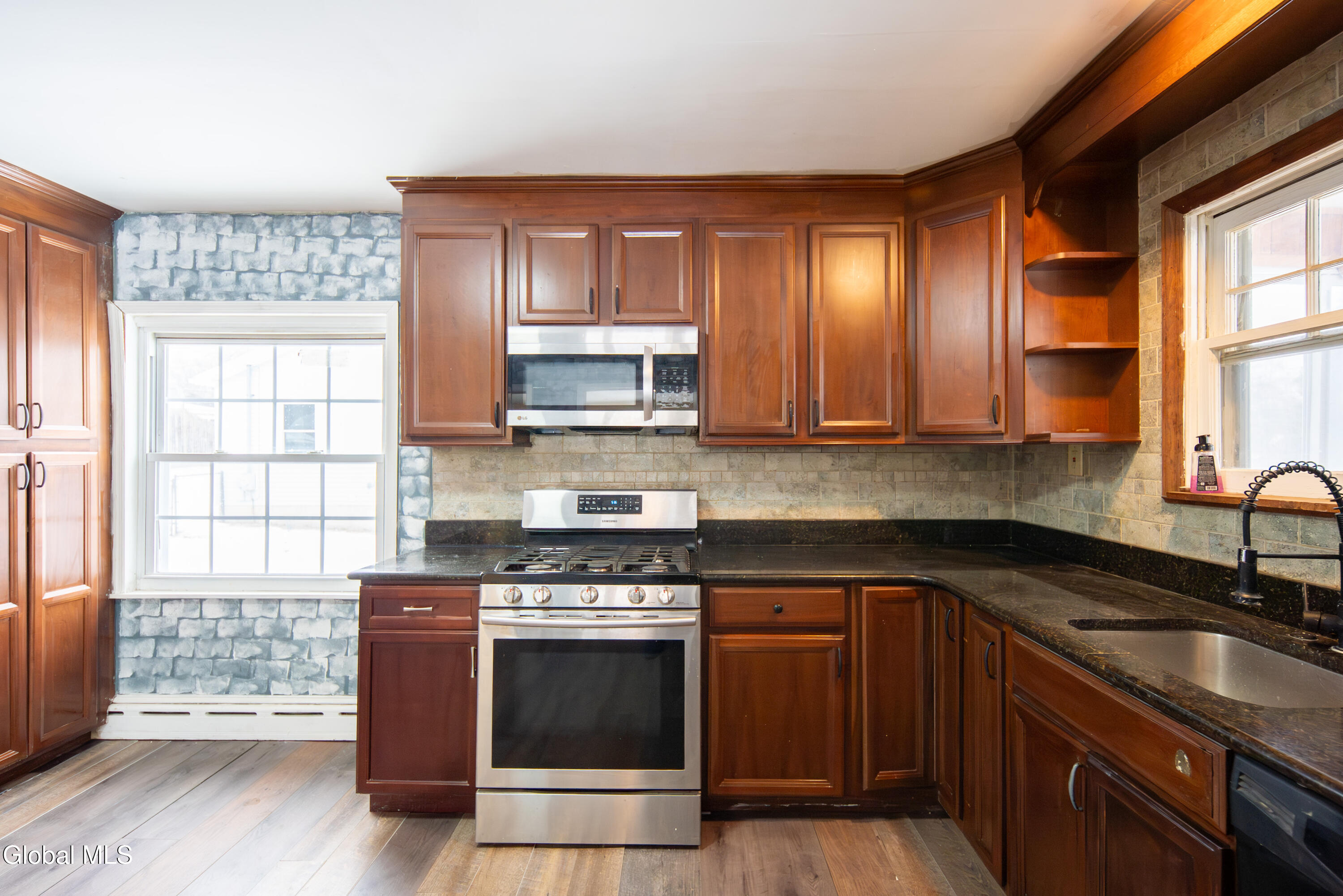 35 Conliss Avenue Albany NY 12047
