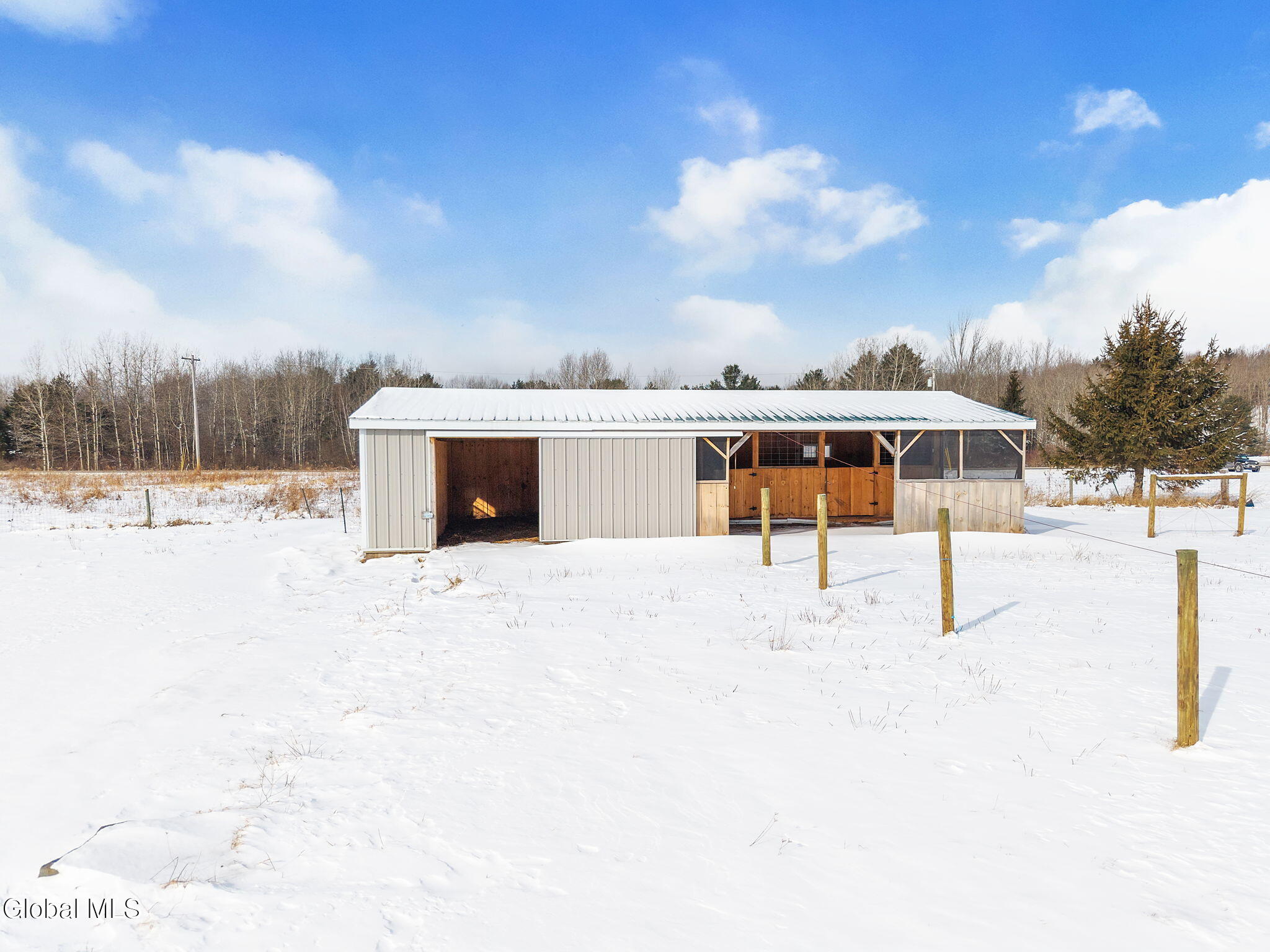 311 Corbin Hill Road Sprakers NY 12166