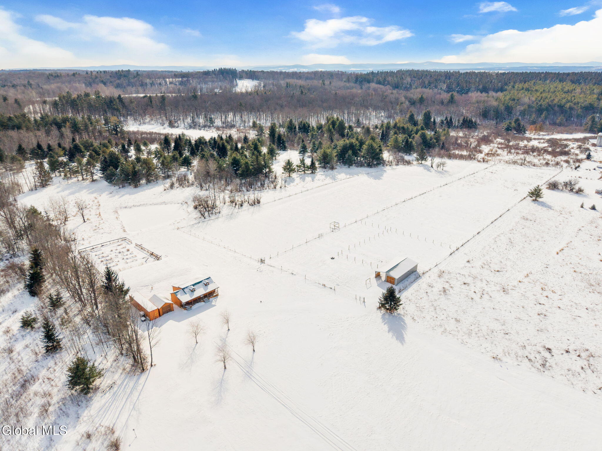 311 Corbin Hill Road Sprakers NY 12166
