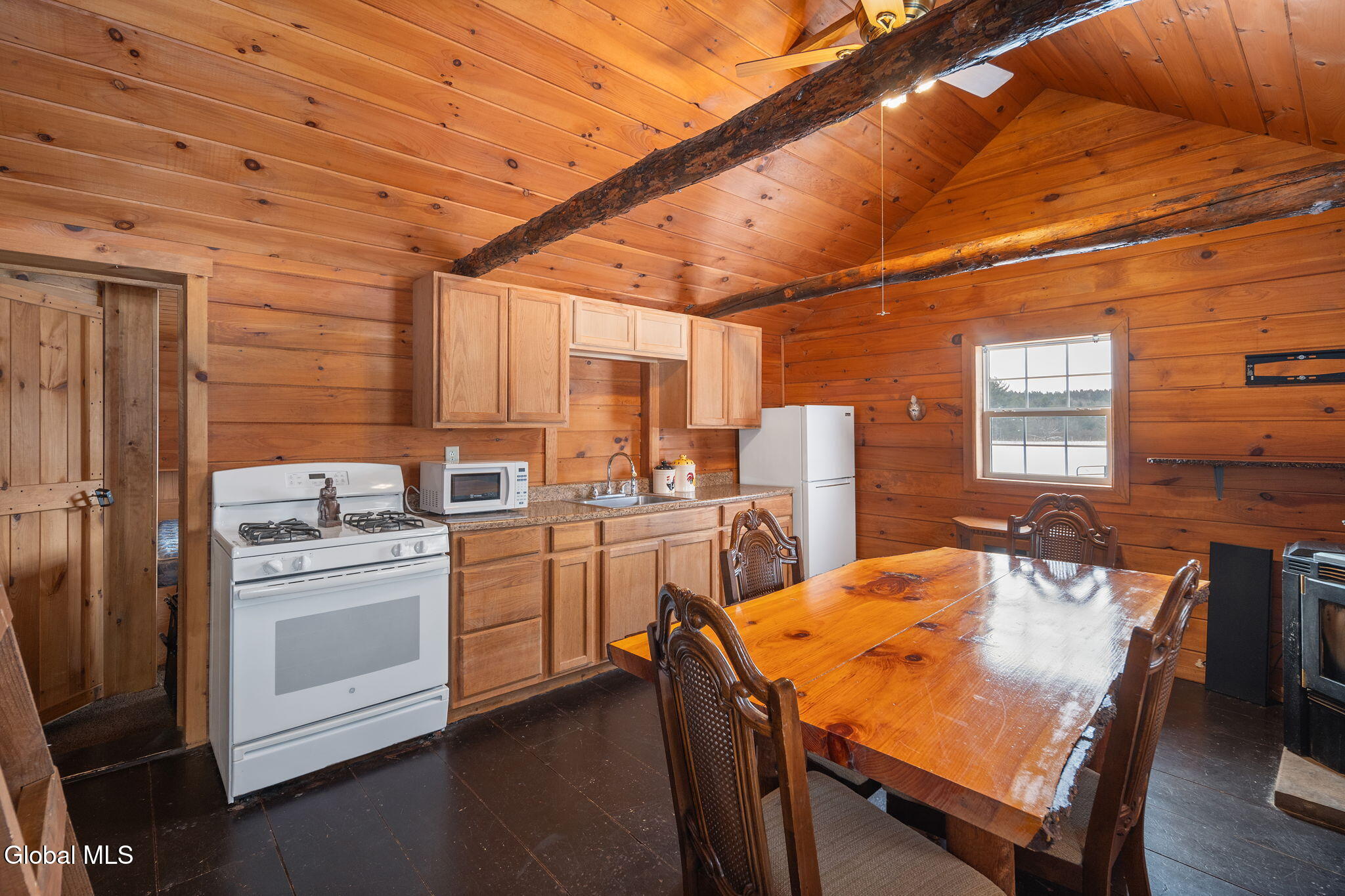 311 Corbin Hill Road Sprakers NY 12166
