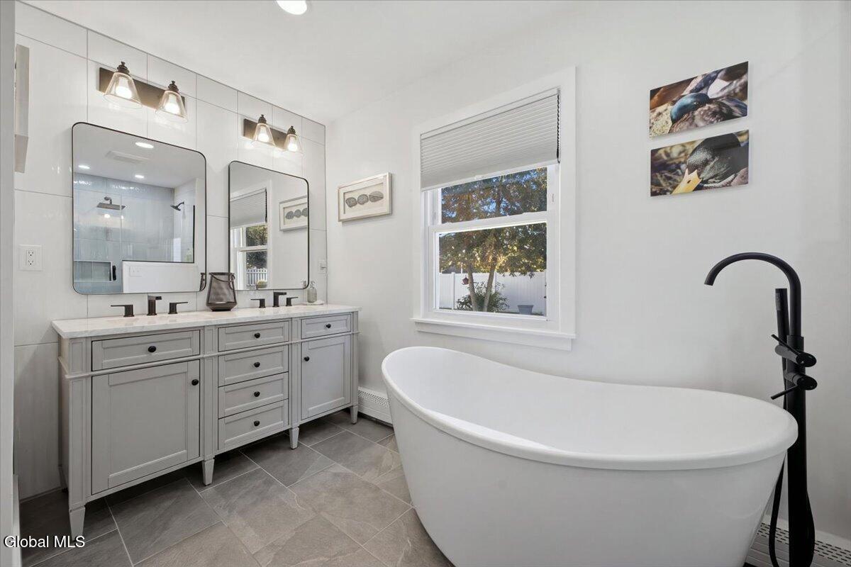 7 Owen Avenue Queensbury NY 12804