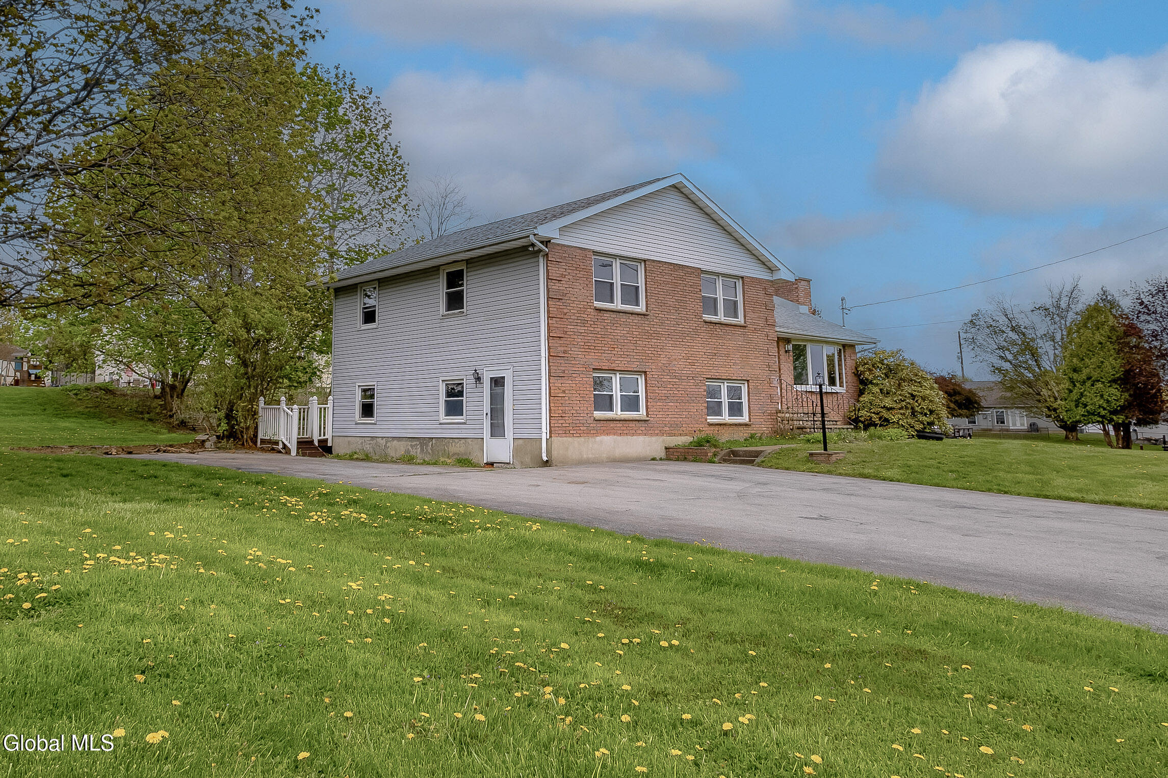 21 County Route 75 Mechanicville NY 12118