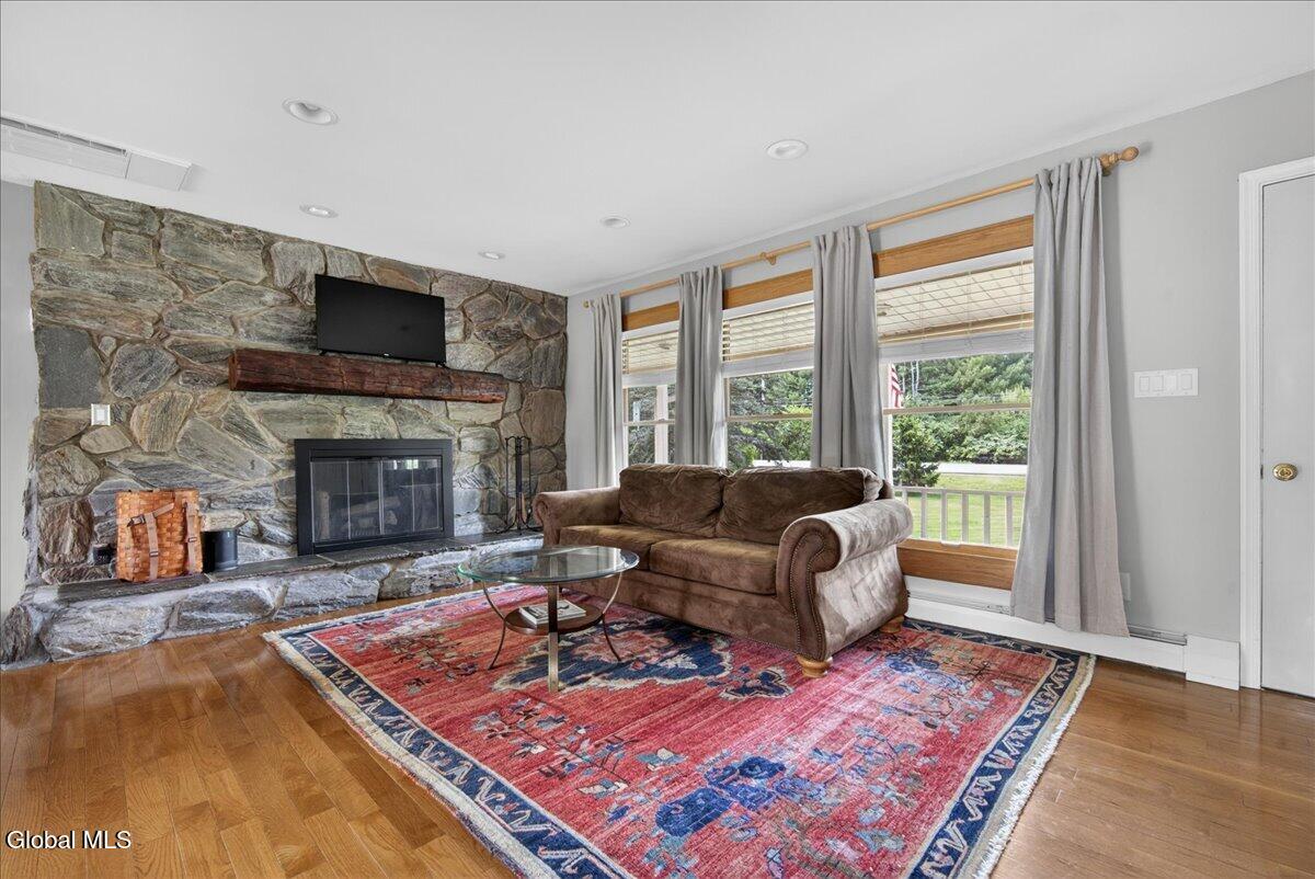 1107 Ballston Lake Road Clifton Park NY 12019