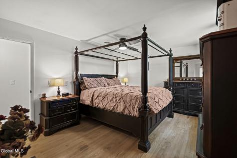 809 Westmoreland Drive Niskayuna NY 12309