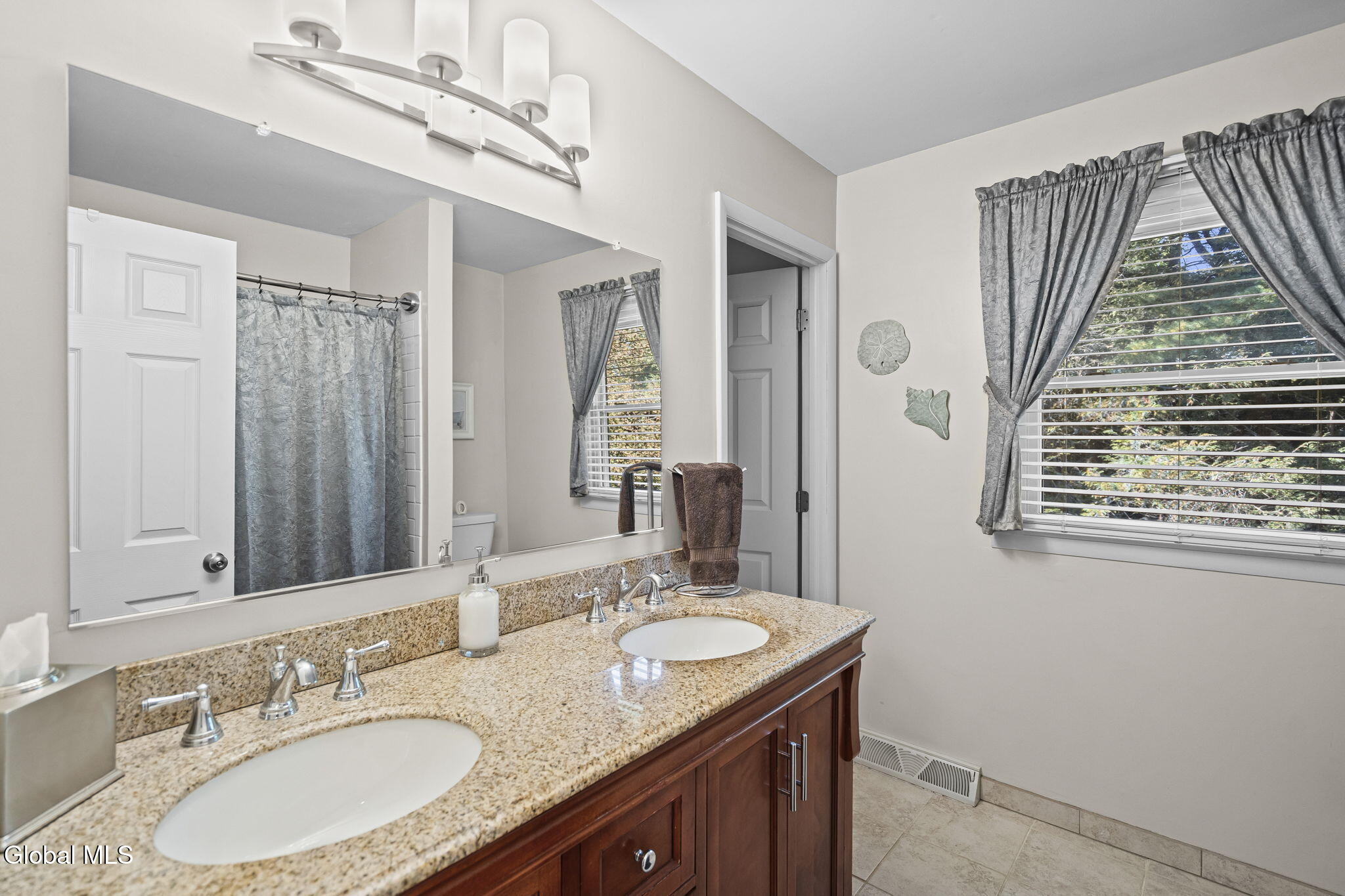 809 Westmoreland Drive Niskayuna NY 12309