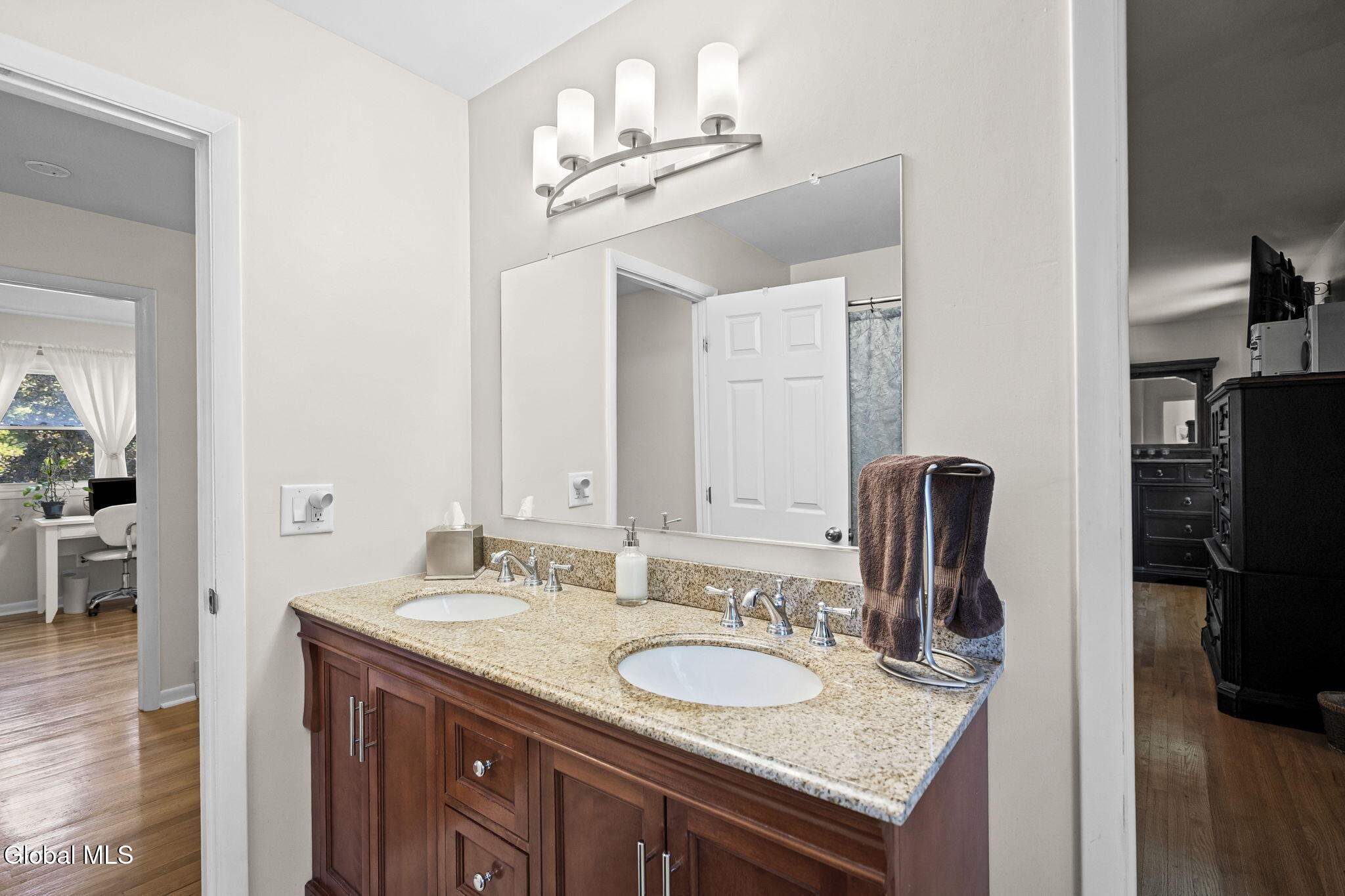 809 Westmoreland Drive Niskayuna NY 12309