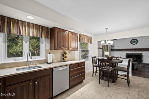 809 Westmoreland Drive Niskayuna NY 12309