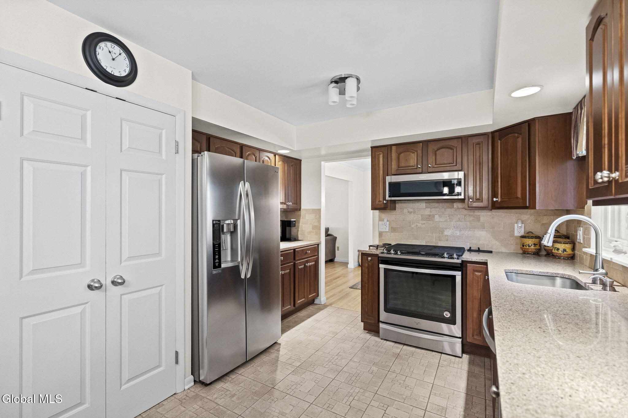 809 Westmoreland Drive Niskayuna NY 12309
