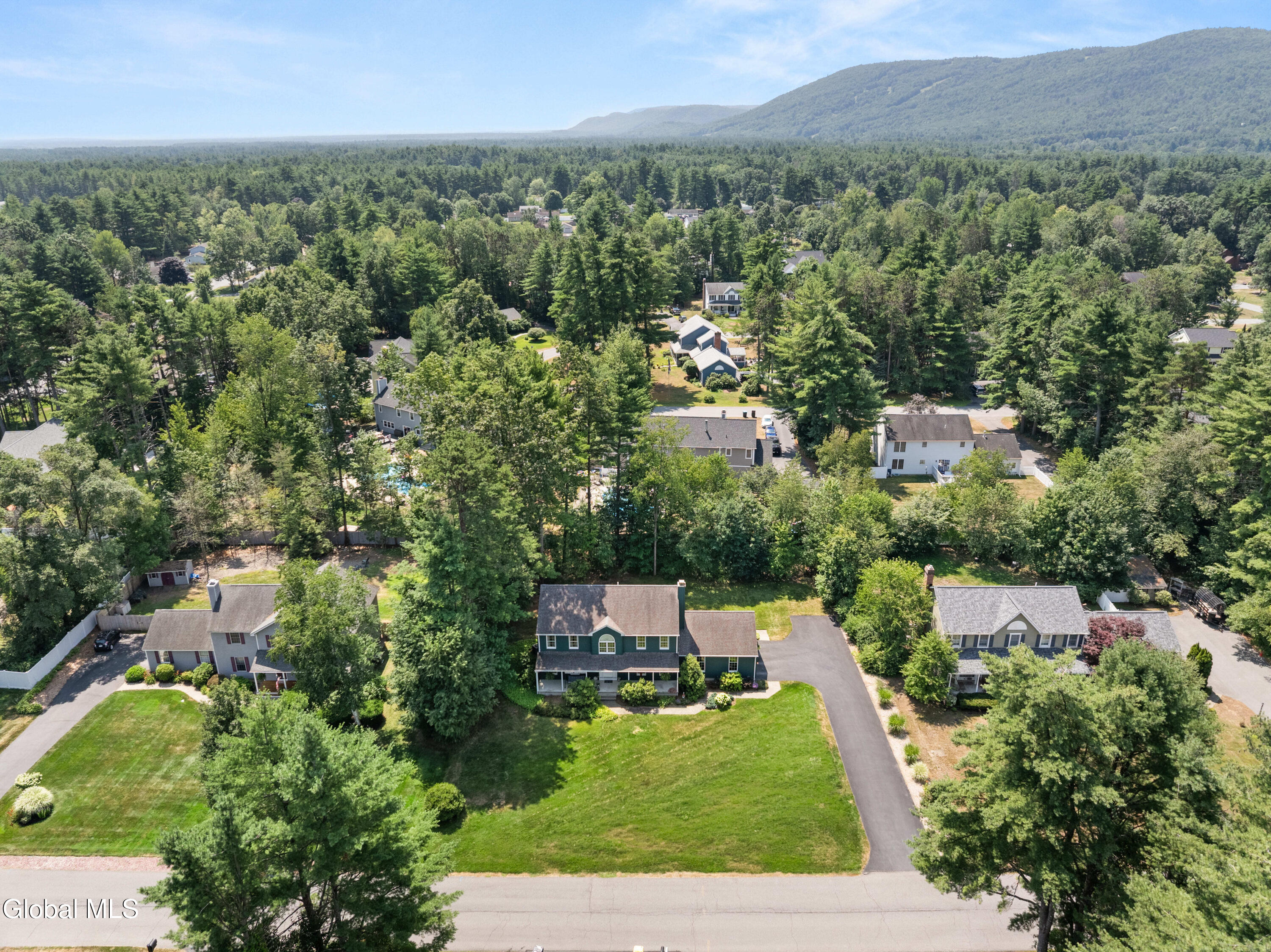 30 Algonquin Drive Queensbury NY 12804