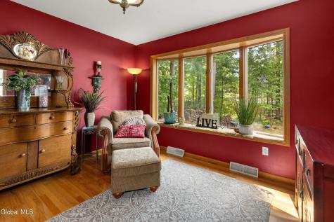 30 Algonquin Drive Queensbury NY 12804