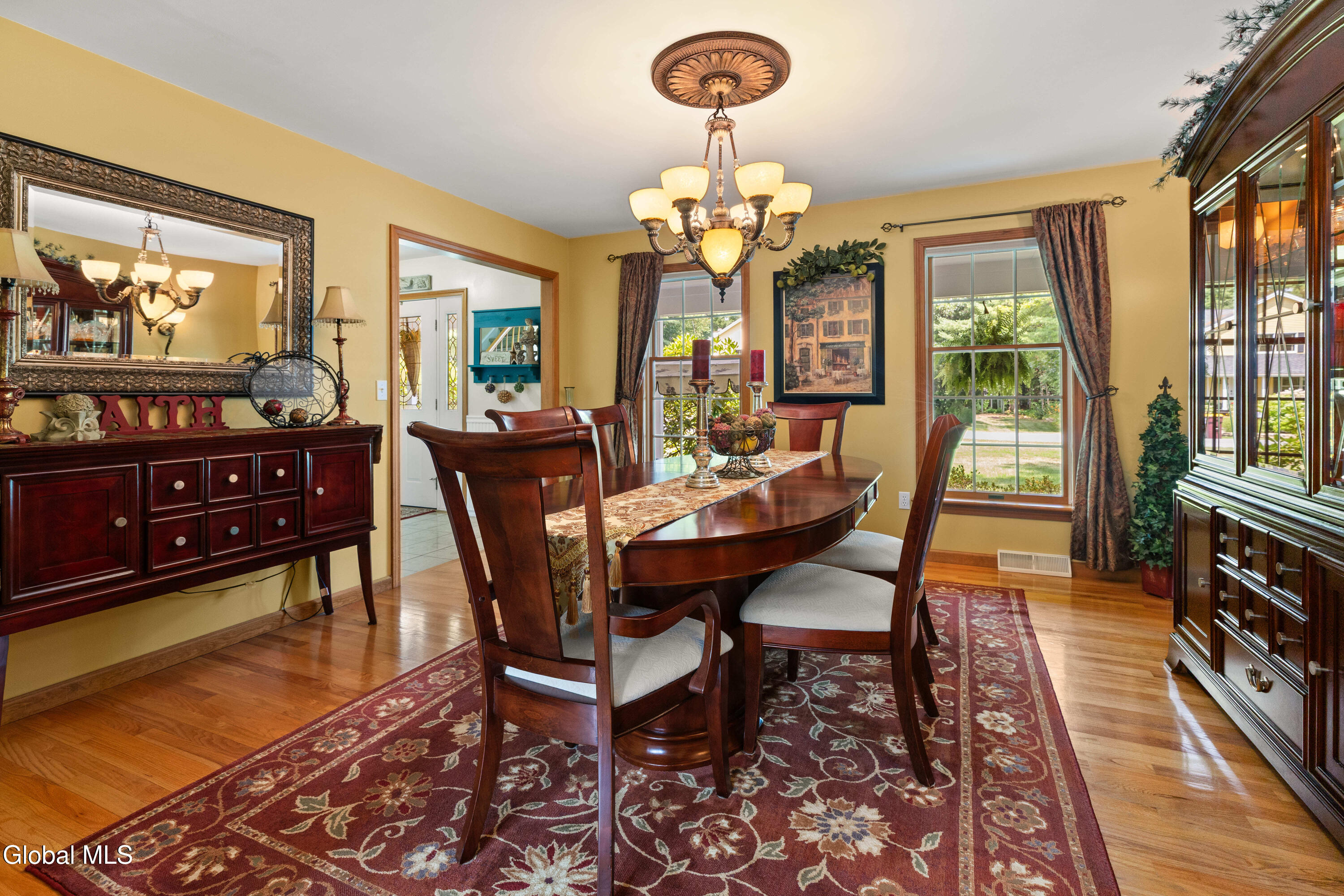 30 Algonquin Drive Queensbury NY 12804