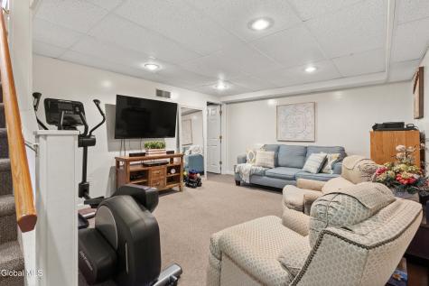 30 Algonquin Drive Queensbury NY 12804
