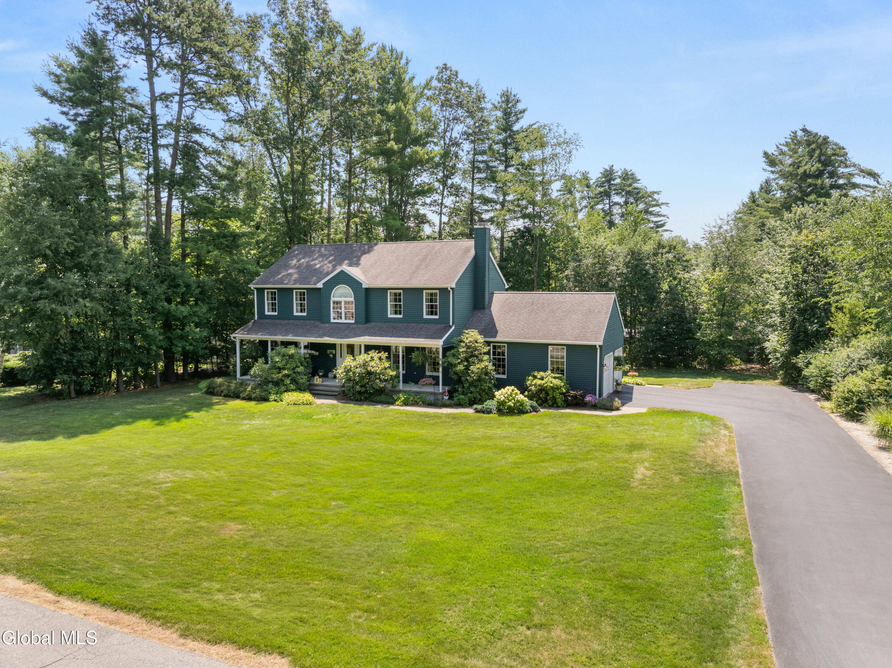 30 Algonquin Drive Queensbury NY 12804