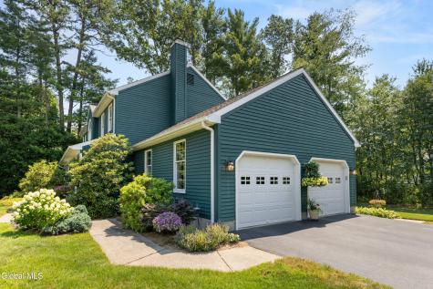 30 Algonquin Drive Queensbury NY 12804
