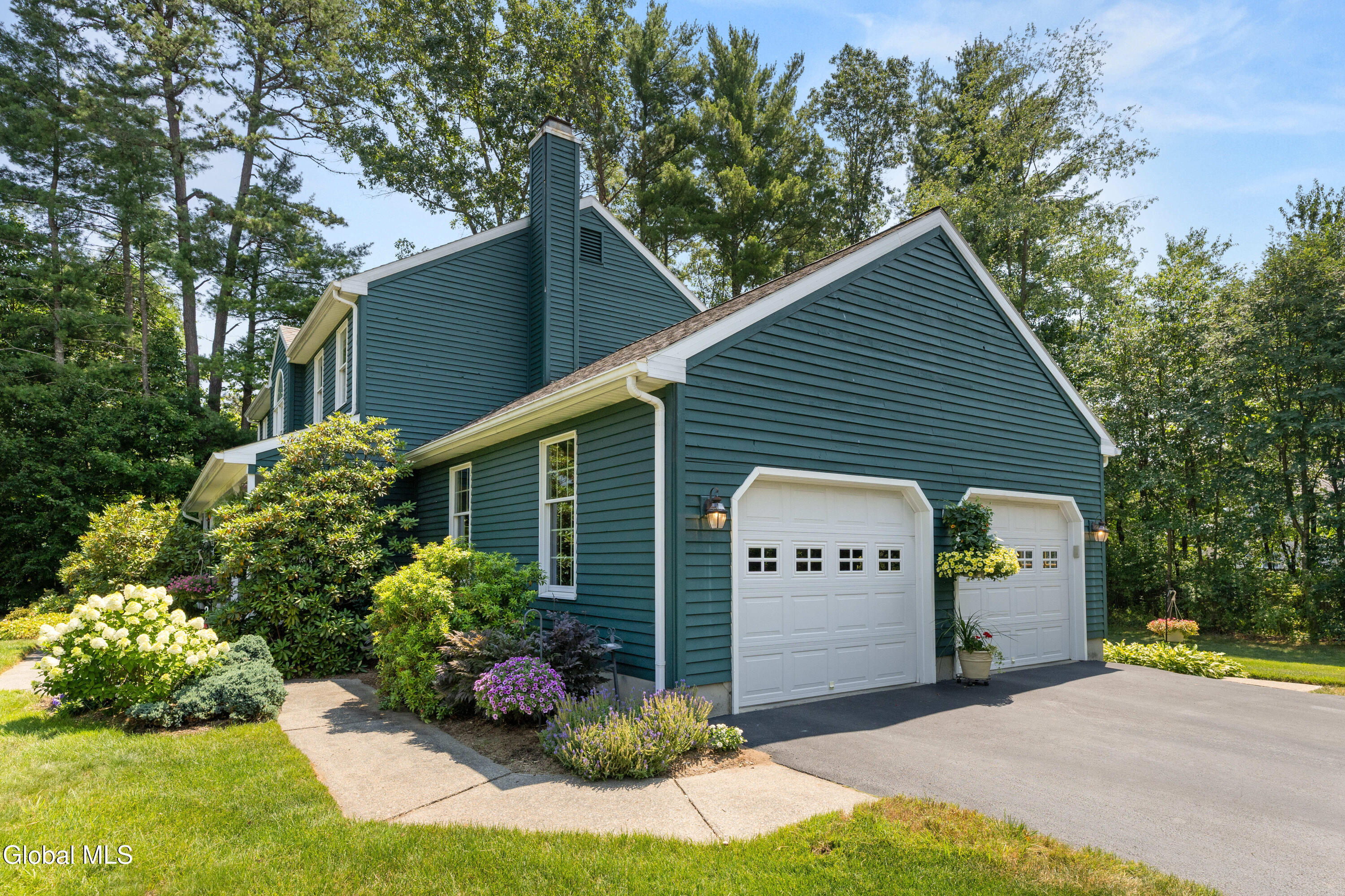 30 Algonquin Drive Queensbury NY 12804