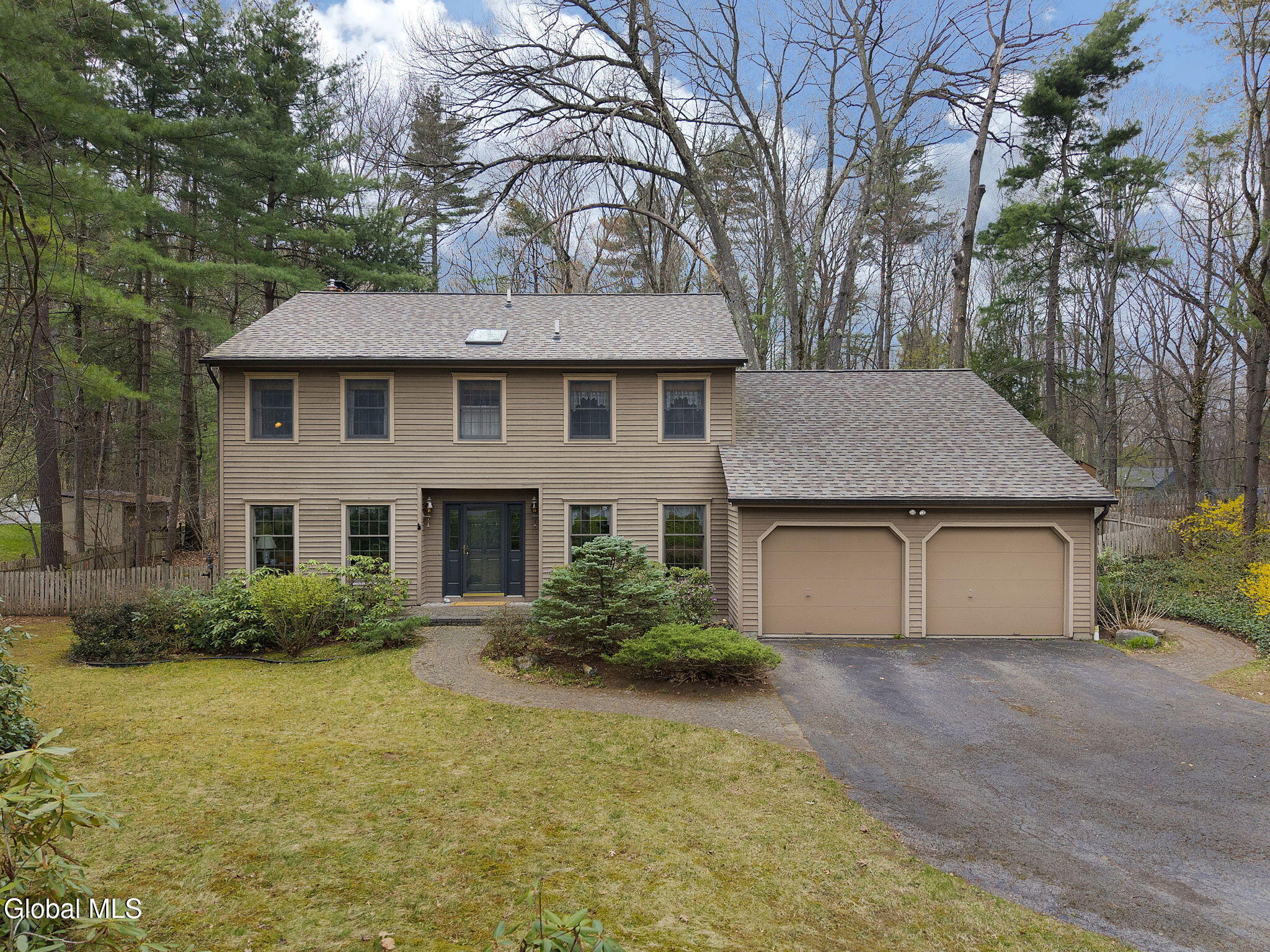 51 Robinwood Drive Clifton Park NY 12065