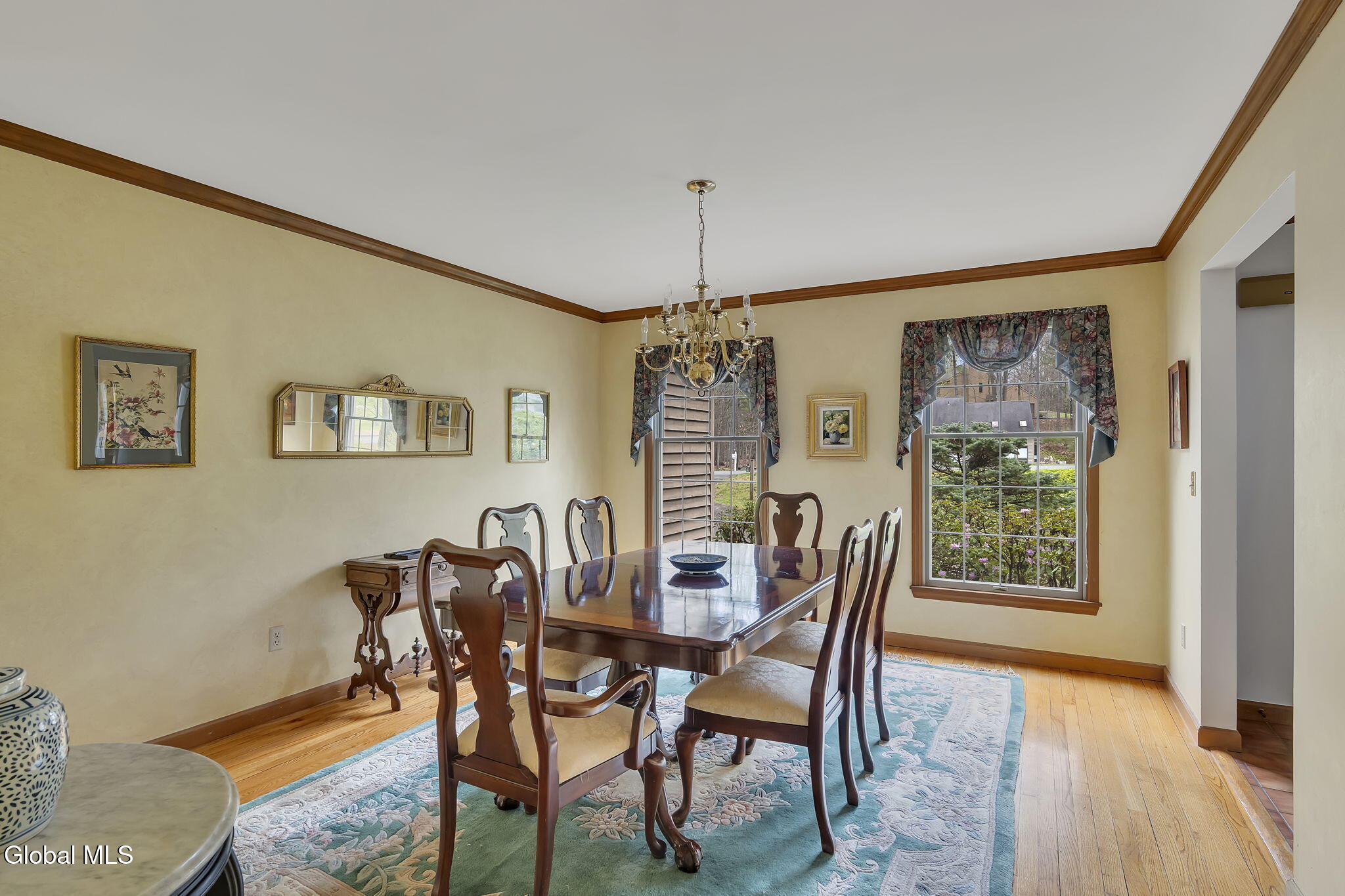 51 Robinwood Drive Clifton Park NY 12065