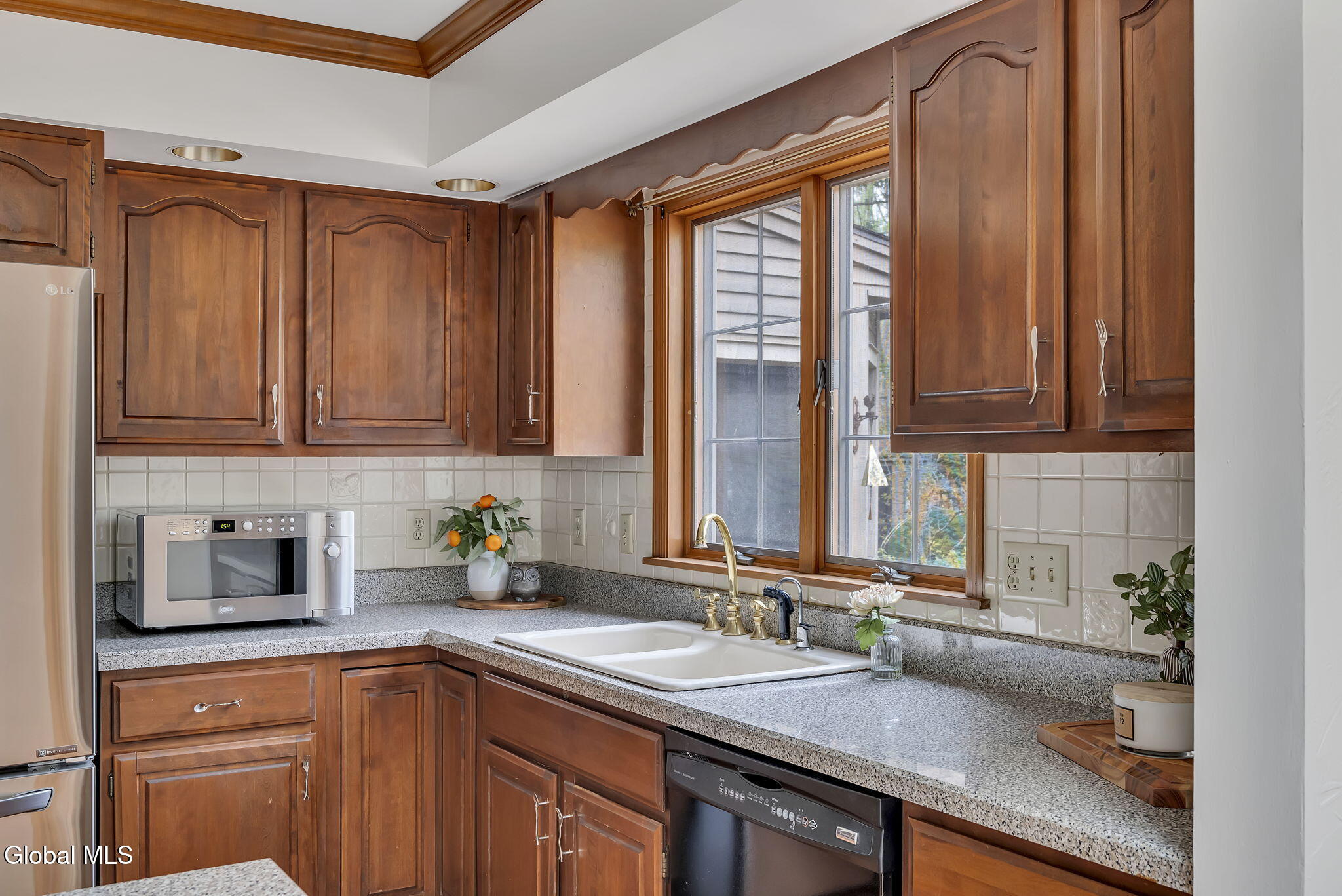 51 Robinwood Drive Clifton Park NY 12065
