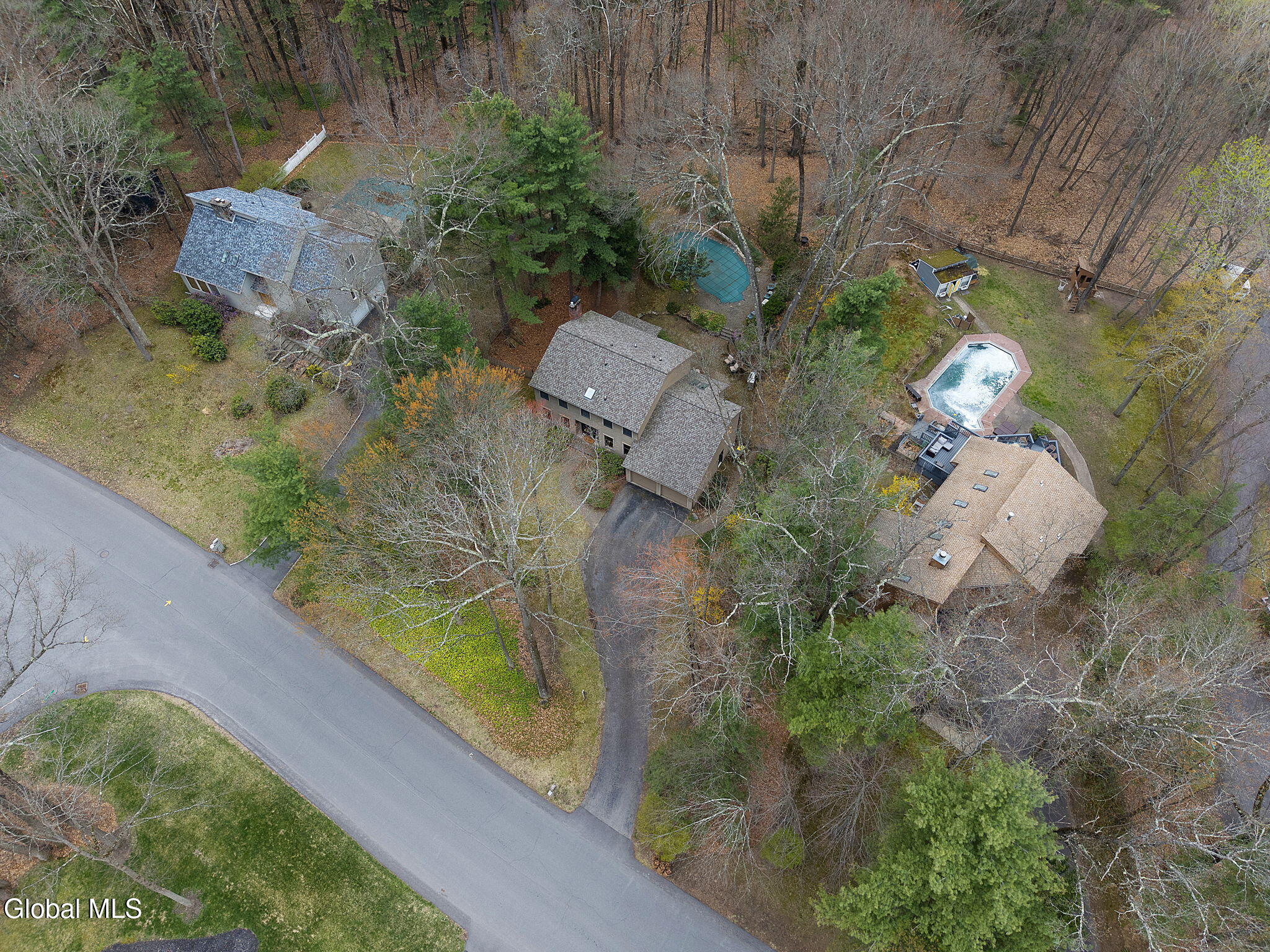 51 Robinwood Drive Clifton Park NY 12065