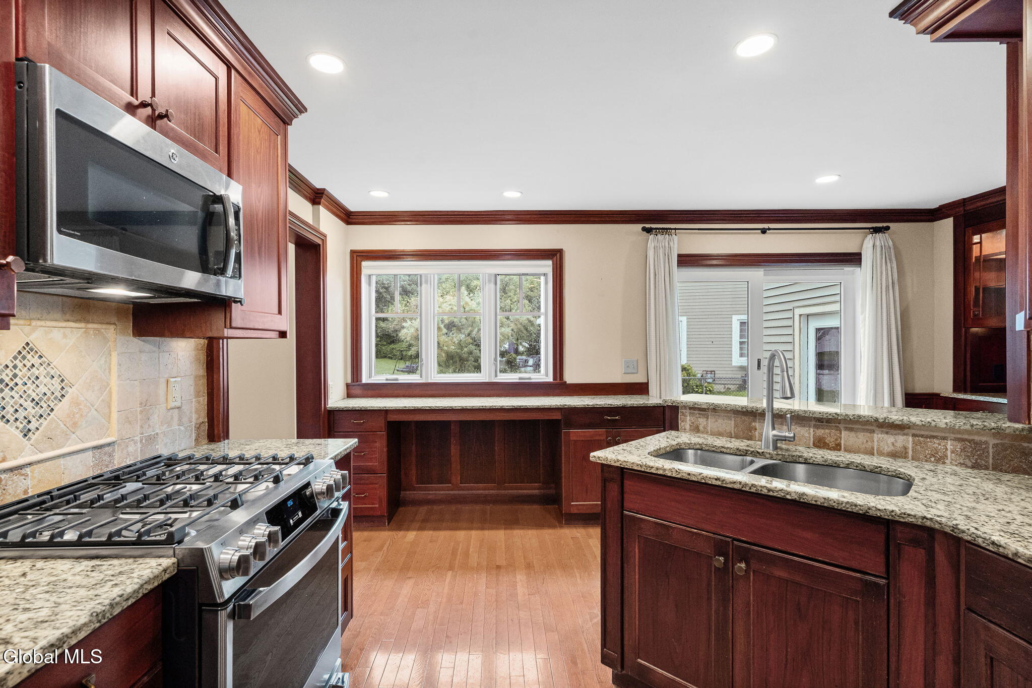 33 Capitol Place Rensselaer NY 12144