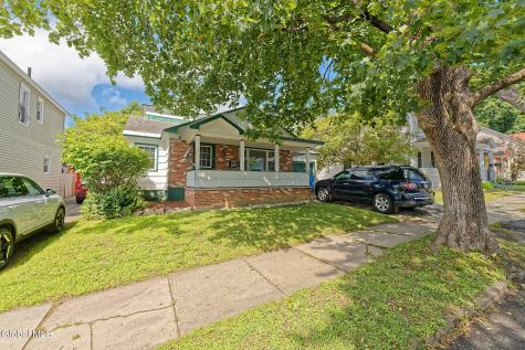 27 Lexington Avenue Gloversville NY 12078