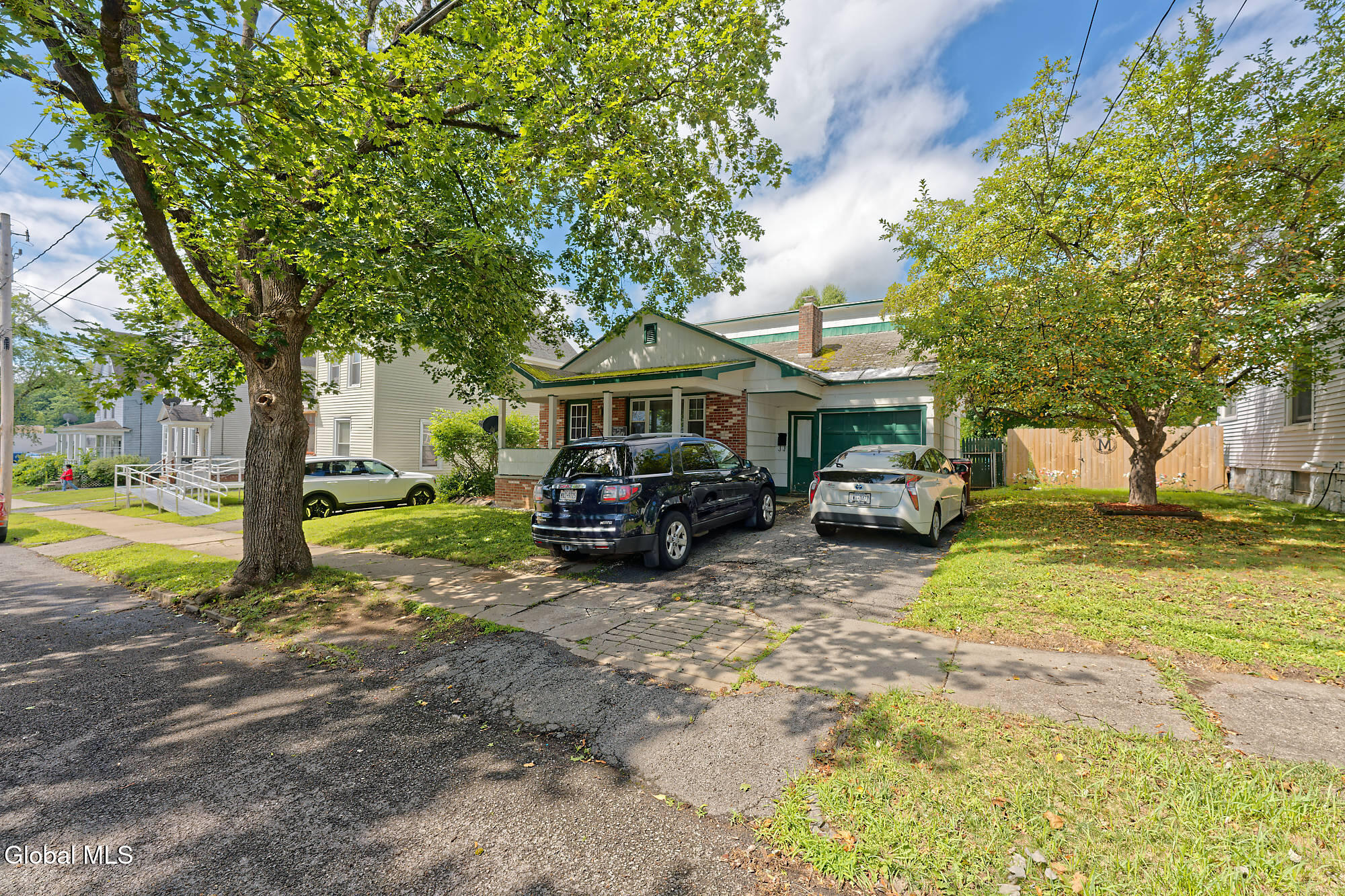 27 Lexington Avenue Gloversville NY 12078