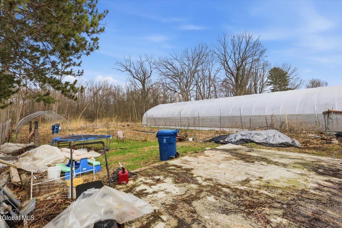 18 Roberts Lane Colonie NY 12110