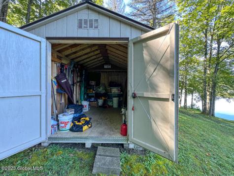 230 Death Rock Way Whitehall NY 12887