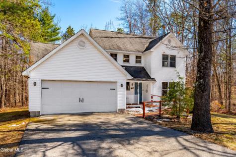 4 Wallingford Court Gansevoort NY 12831