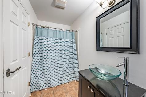 4 Wallingford Court Gansevoort NY 12831