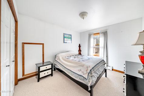 4 Wallingford Court Gansevoort NY 12831