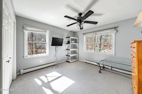 4 Wallingford Court Gansevoort NY 12831