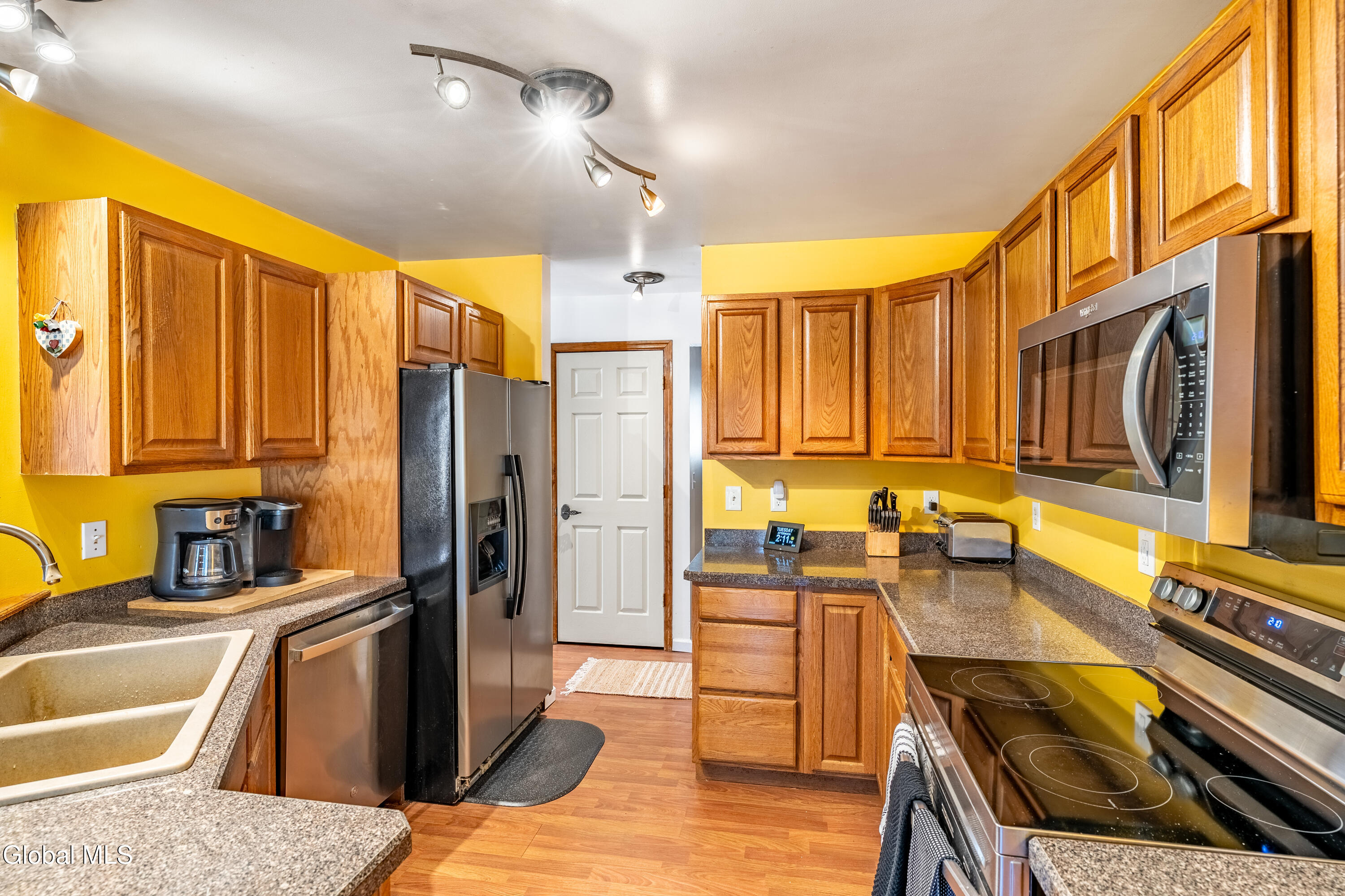 4 Wallingford Court Gansevoort NY 12831