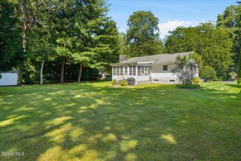 3 Sylvan Lane Clifton Park NY 12065