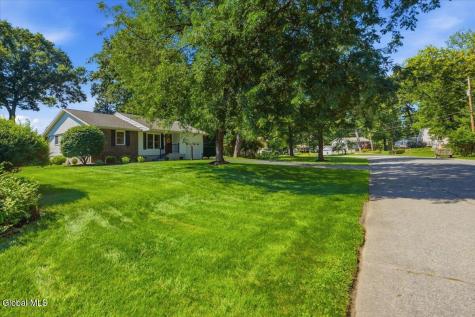 3 Sylvan Lane Clifton Park NY 12065