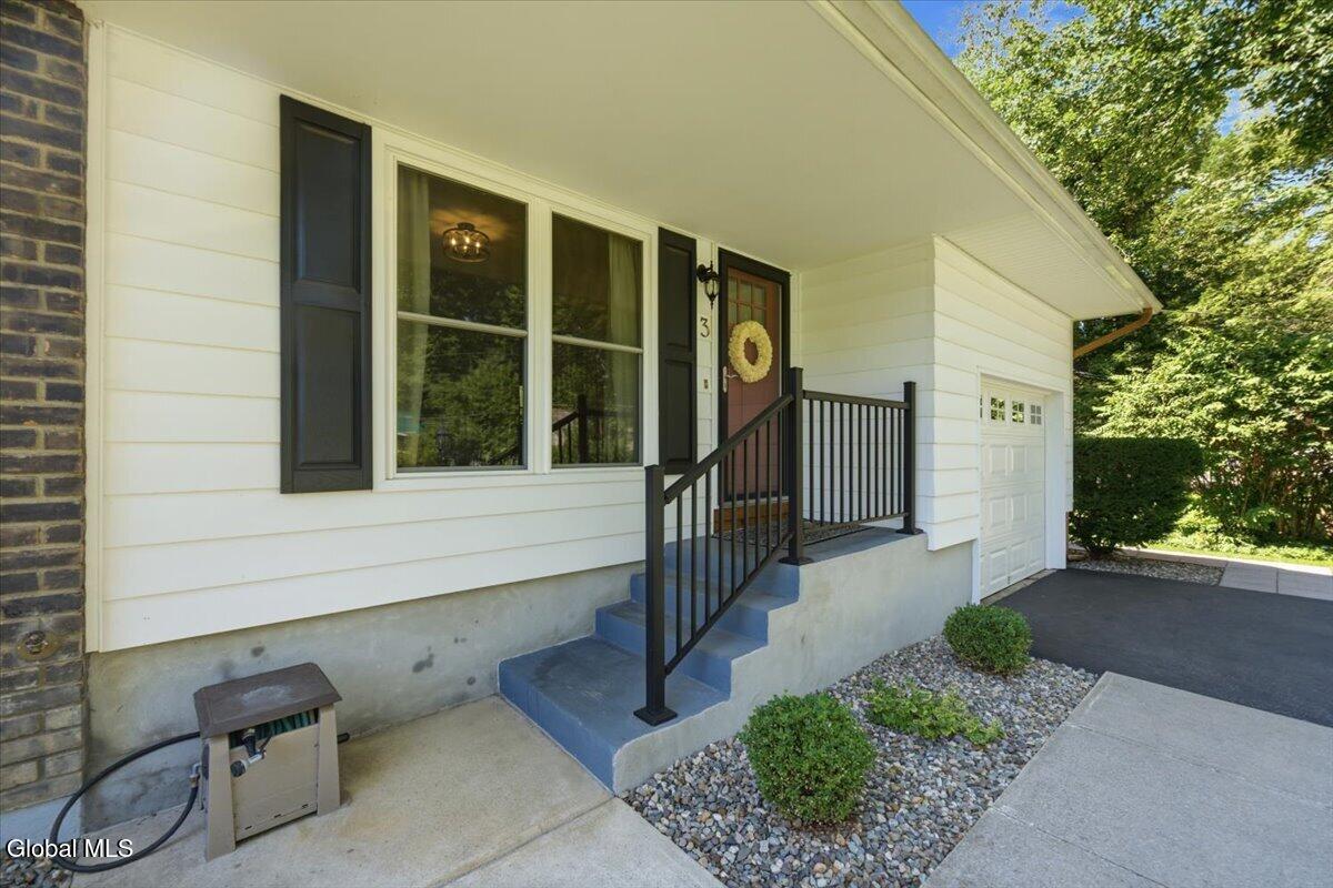 3 Sylvan Lane Clifton Park NY 12065