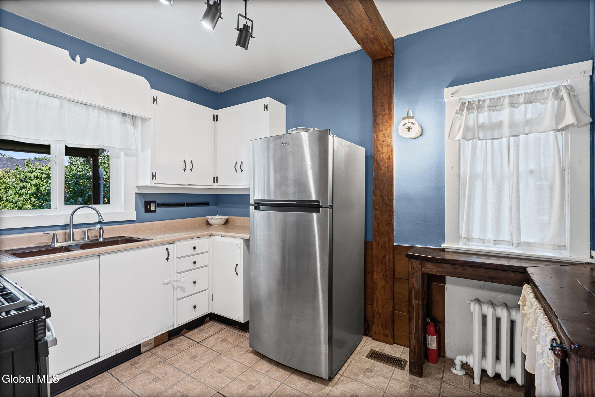 521 Mercer Street Albany NY 12208