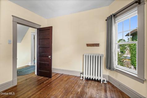 521 Mercer Street Albany NY 12208