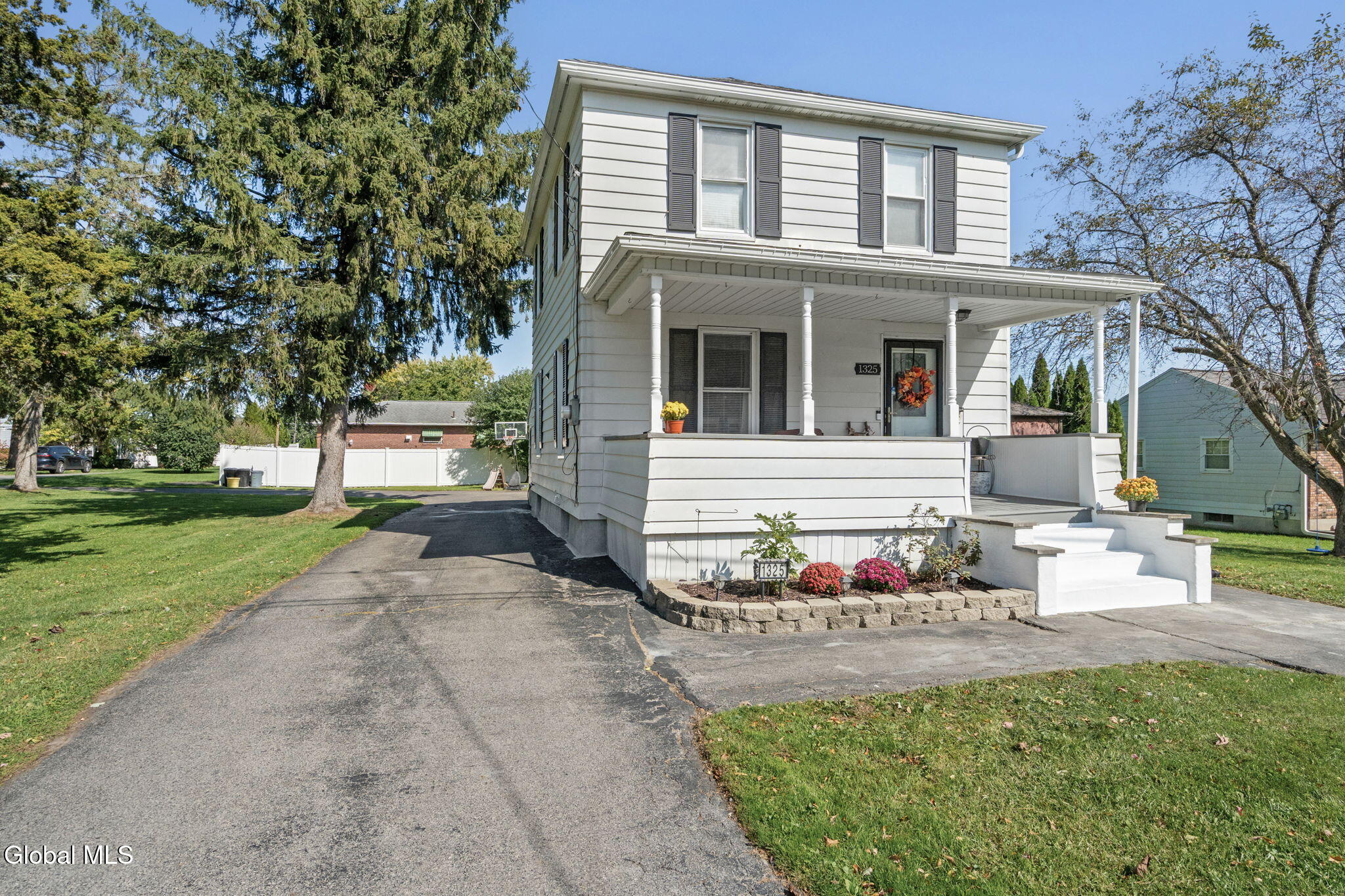 1325 Coplon Avenue Schenectady NY 12309