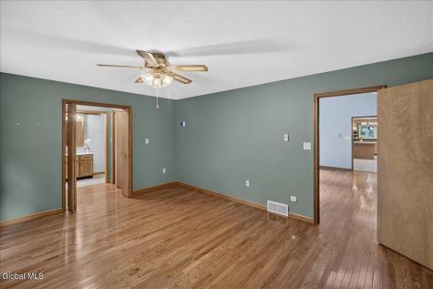21 Knollwood Drive Saratoga Springs NY 12866