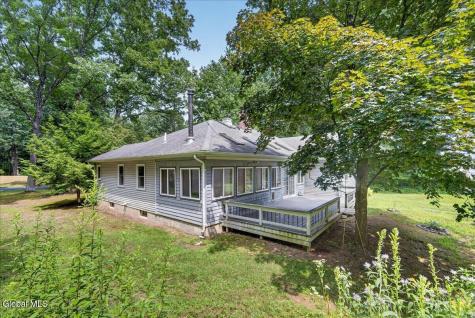 21 Knollwood Drive Saratoga Springs NY 12866