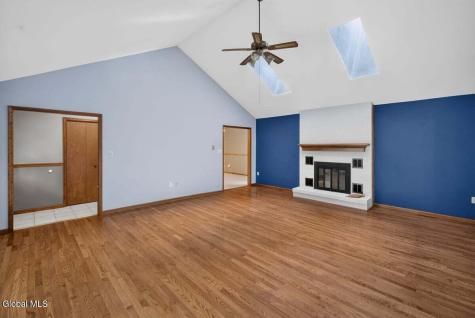 21 Knollwood Drive Saratoga Springs NY 12866